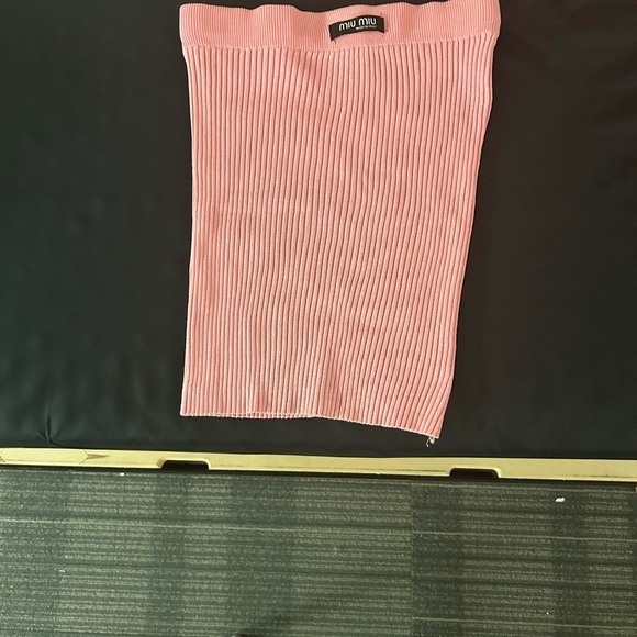 Pink mini skirt - Picture 2 of 4